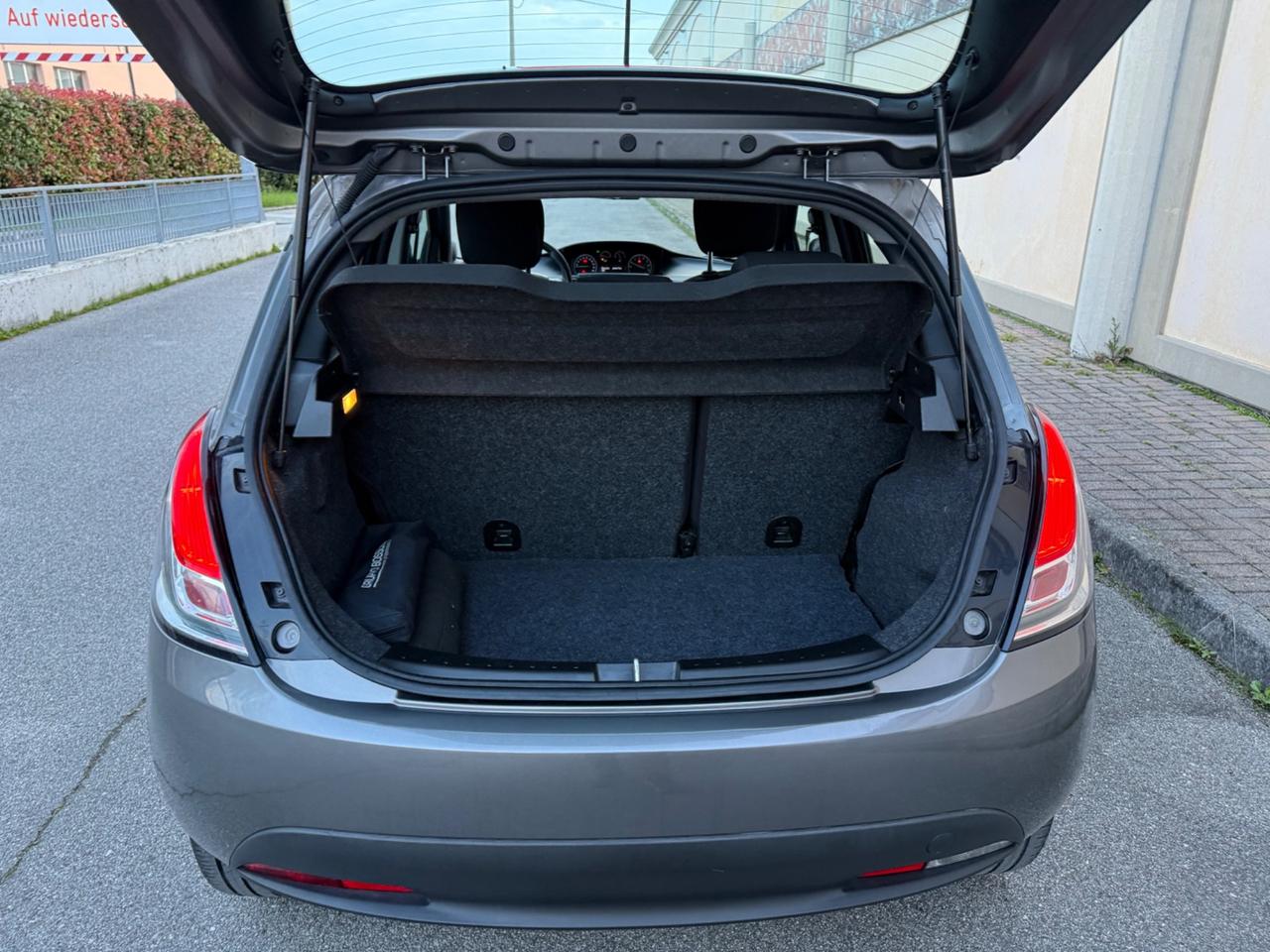 Lancia Ypsilon 1.2 69 CV 5 porte GPL Ecochic 2021