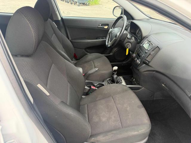 HYUNDAI i30 1.6 CRDi 90CV 6m. 5p. Limited Edition Bellissima