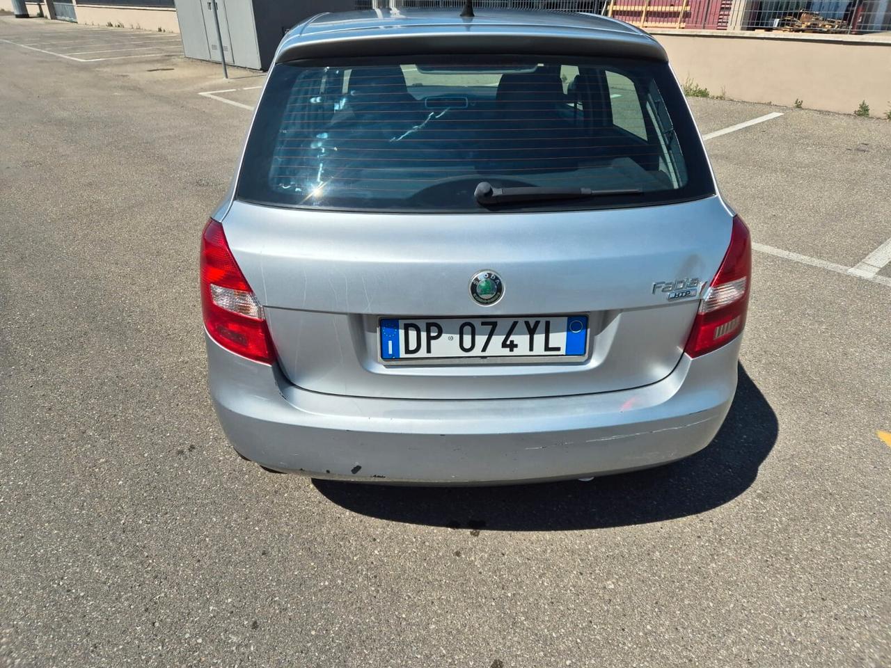 Skoda Fabia 1.2 12V 5P. neopatentati - 2008