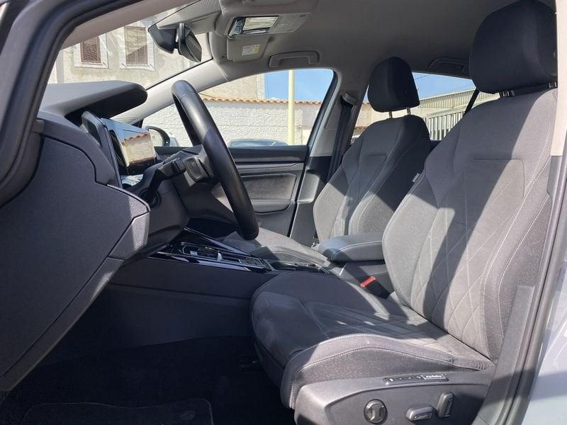 Volkswagen Golf 8 Style 2.0 TDI 150 CV DSG