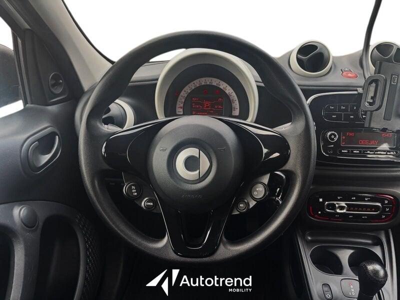 smart forfour 1.0 71 CV Twinamic Automatica Youngster