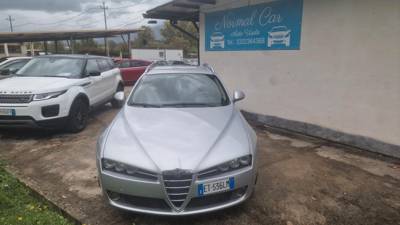 Alfa Romeo 159 1.9 JTDm Sportwagon Distinctive