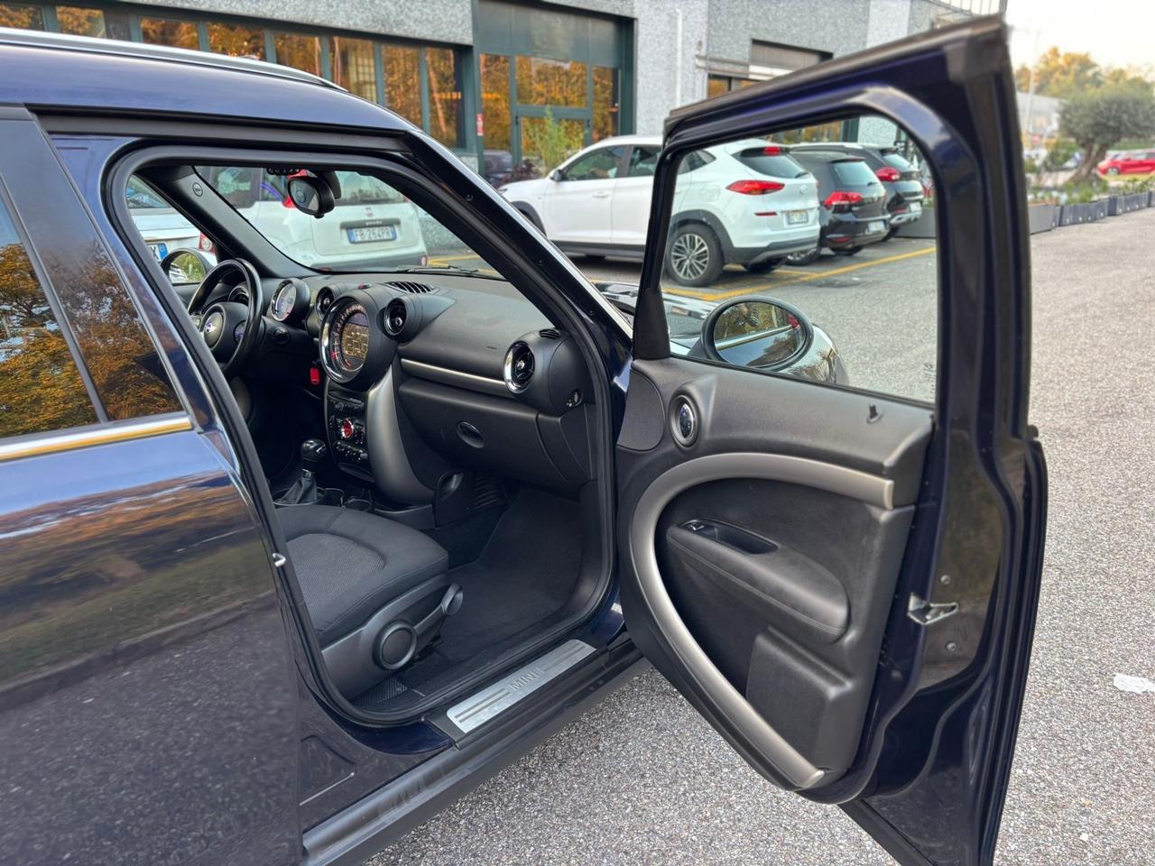 Mini Cooper Countryman 2.0 D Automatica/TETTO APRIBILE/NAVI