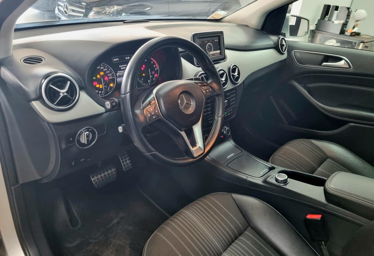 MERCEDES-BENZ B 180 CDI 109CV EXECUTIVE