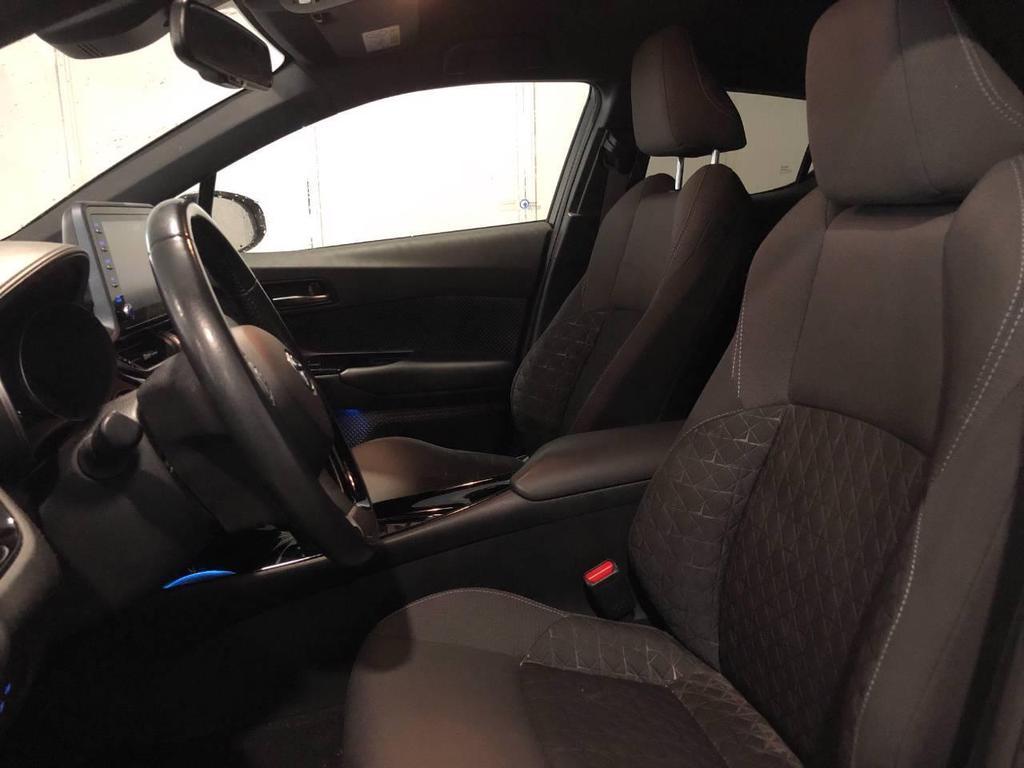 Toyota C-HR 1.8 Hybrid Active E-CVT