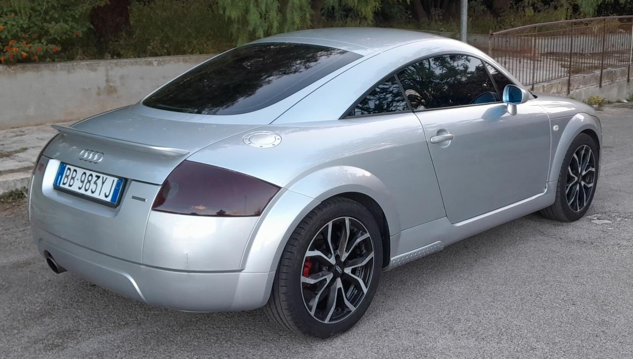 Audi TT Coupé 1.8 T 20V 179 CV cat quattro