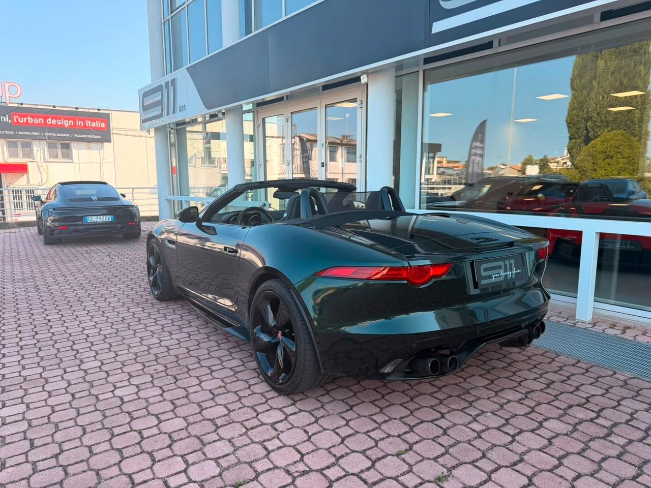 Jaguar F-Type 5.0 V8 aut. AWD Convertibile SVR