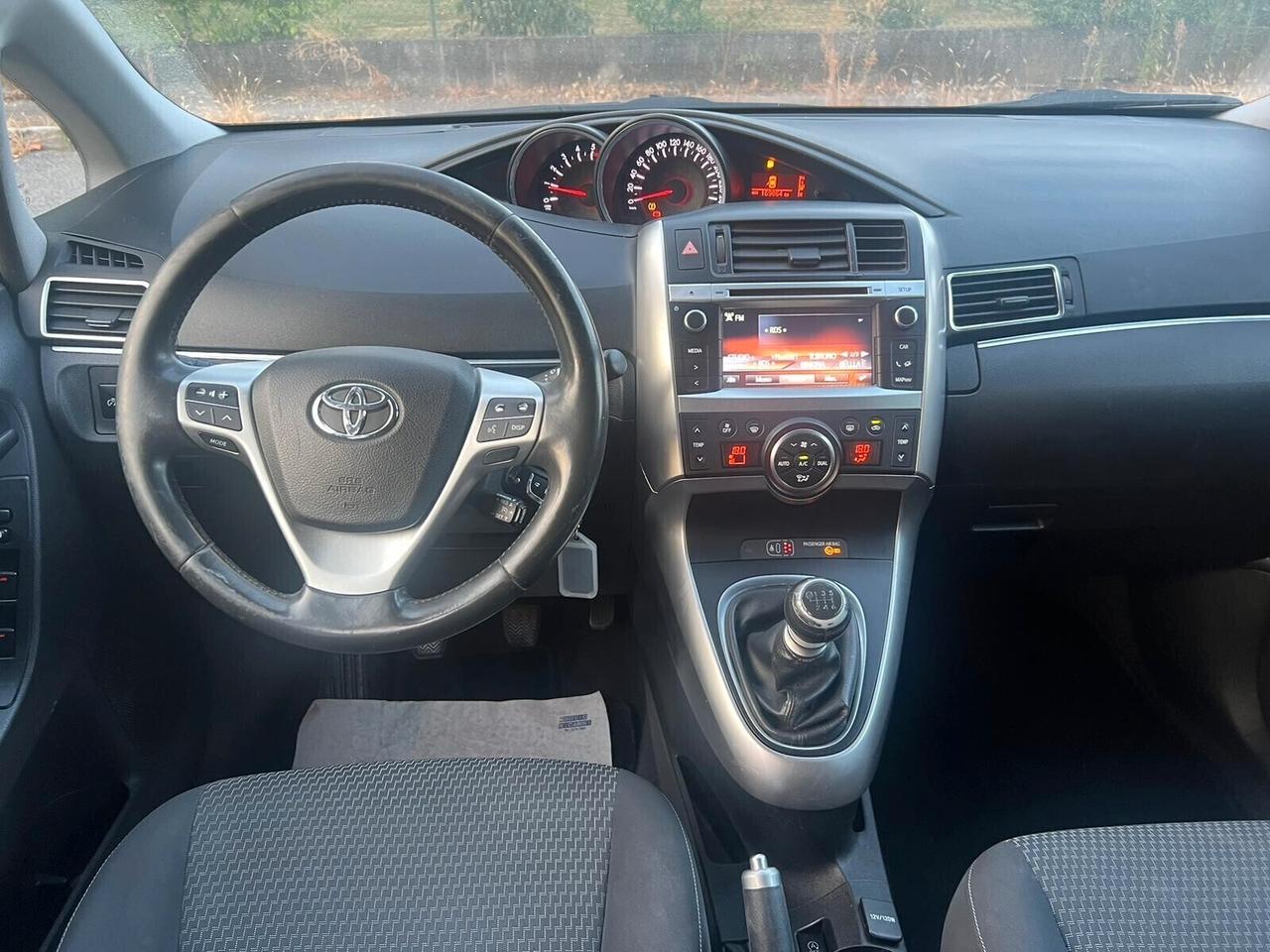 Toyota corolla Verso 1.6 D-4D Active 7 posti euro 6b