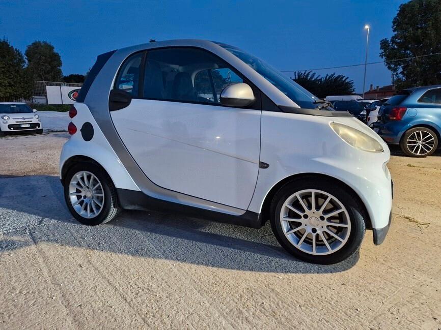 Smart ForTwo 1000 62 kW coupé pulse