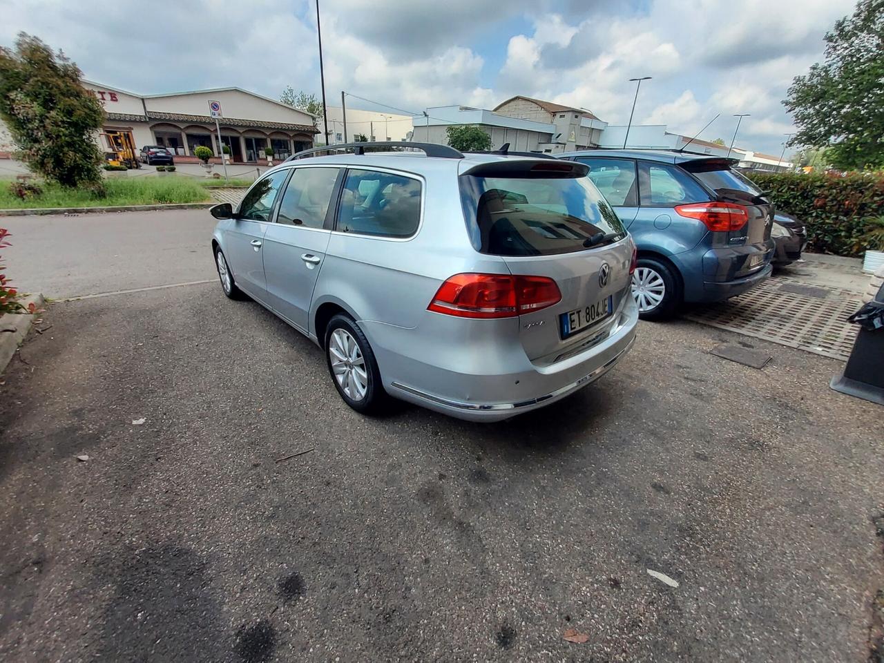Volkswagen Passat Var. Bs. 1.6 TDI DSG Comf. BMT