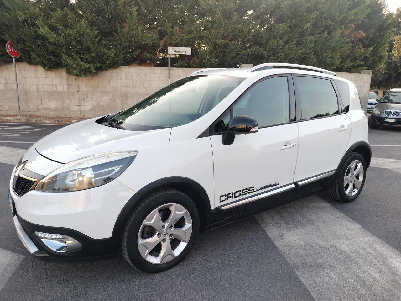 Renault Scenic Scénic XMod 1.5 dCi 110CV EDC Limited Cross