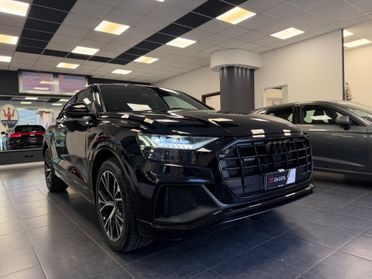 Audi Q8 50 TDI 286 CV quattro S LINE