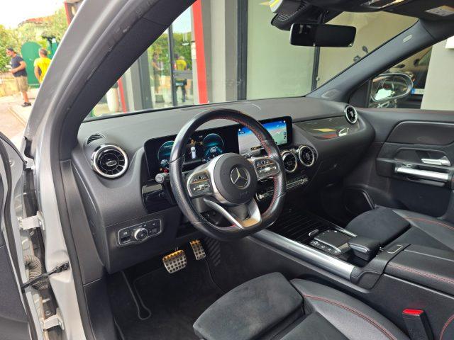 MERCEDES-BENZ GLA 200 d Automatic Premium AMG Line 19" MBUX LED Performa