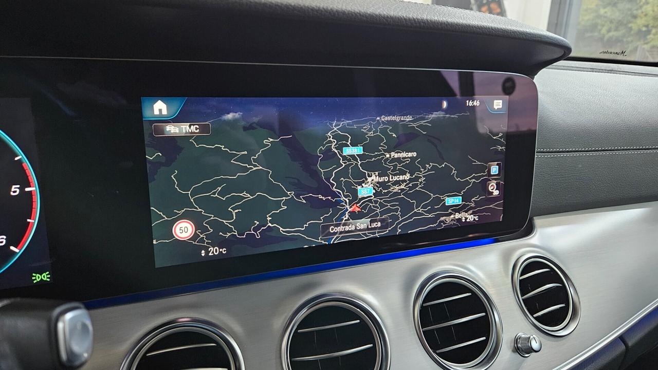 Mercedes E220d Amg 4 Matic