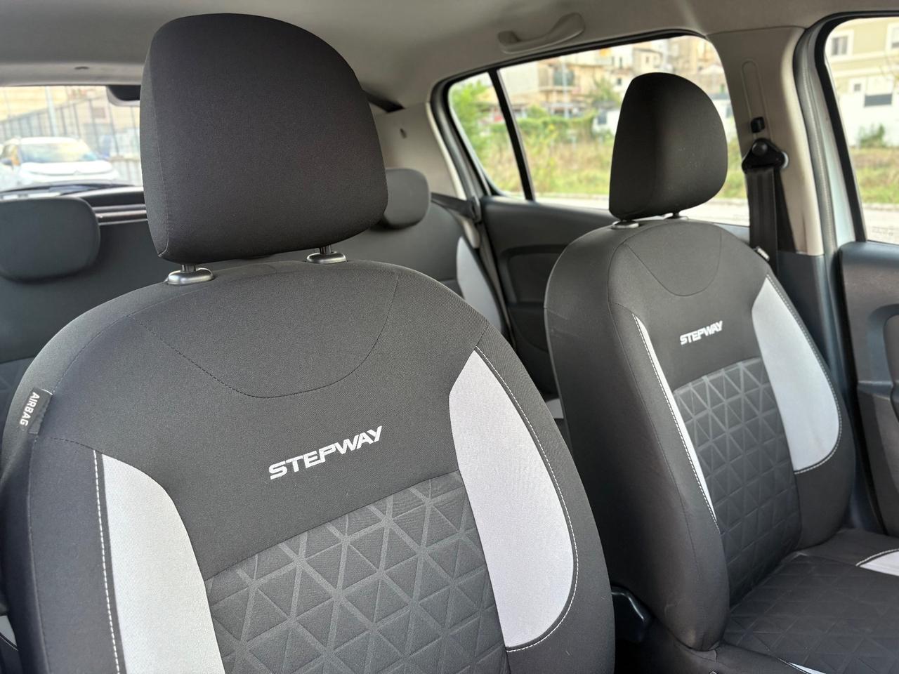 Dacia Sandero Stepway 0.9 TCe 90 CV FULL/NAV