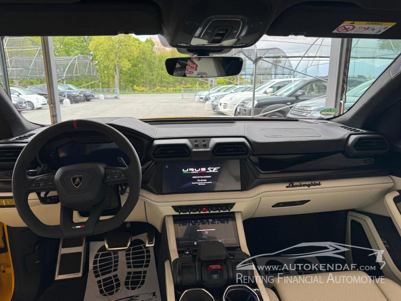 Lamborghini Urus 4.0 V8 phev SE auto