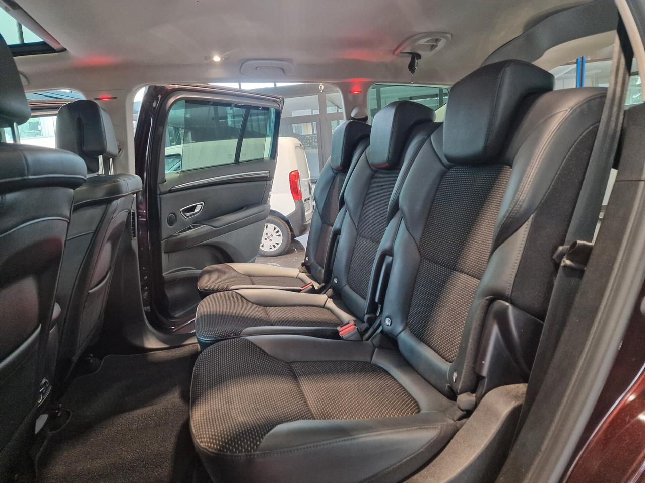 Renault Espace Blue dCi 160CV EDC Executive 4Control