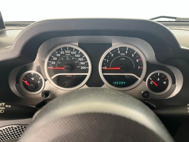 JEEP WRANGLER 3p 3.8L Sahara auto