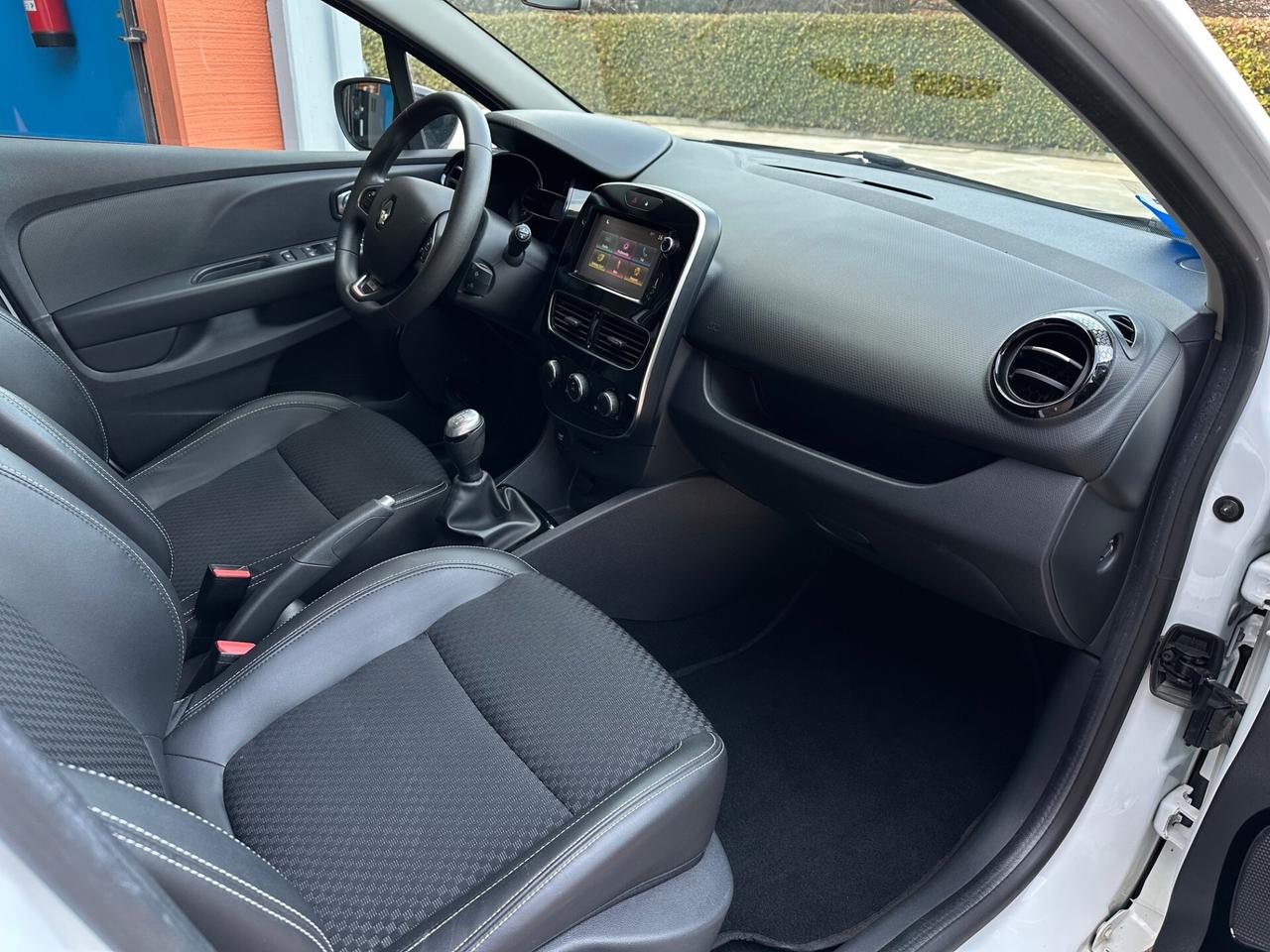 Renault Clio 1.5 Dci 75cv OK NEOPATENTATO