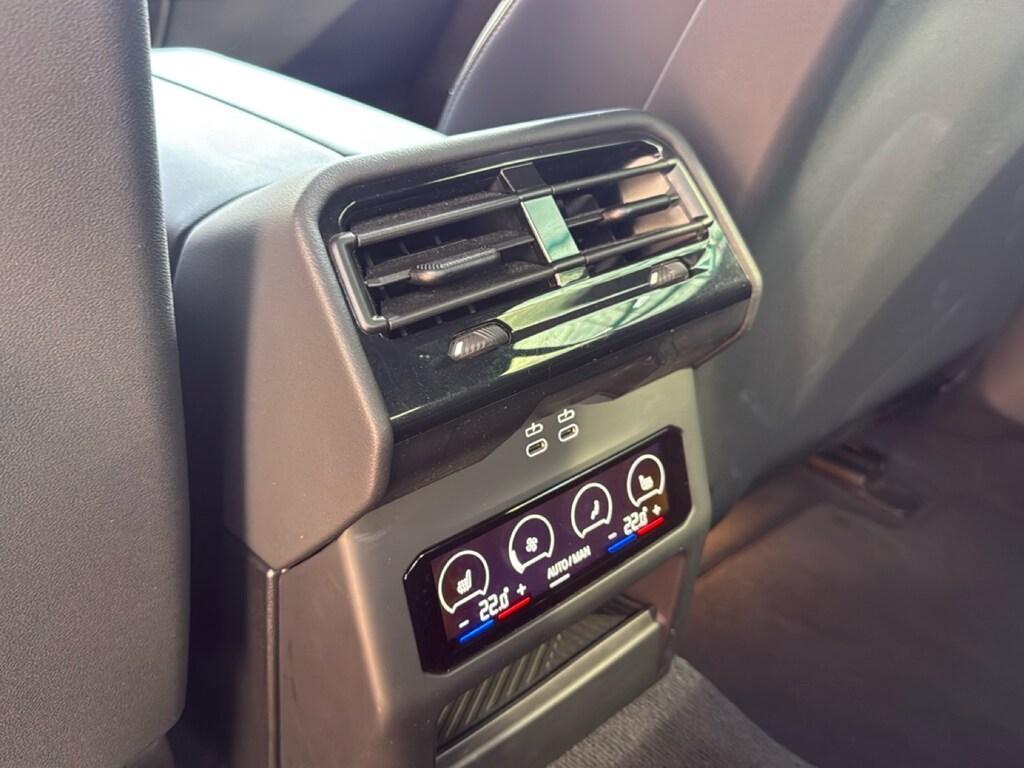 BMW Serie 5 Berlina 520 d 48V M Sport Pro xDrive Steptronic
