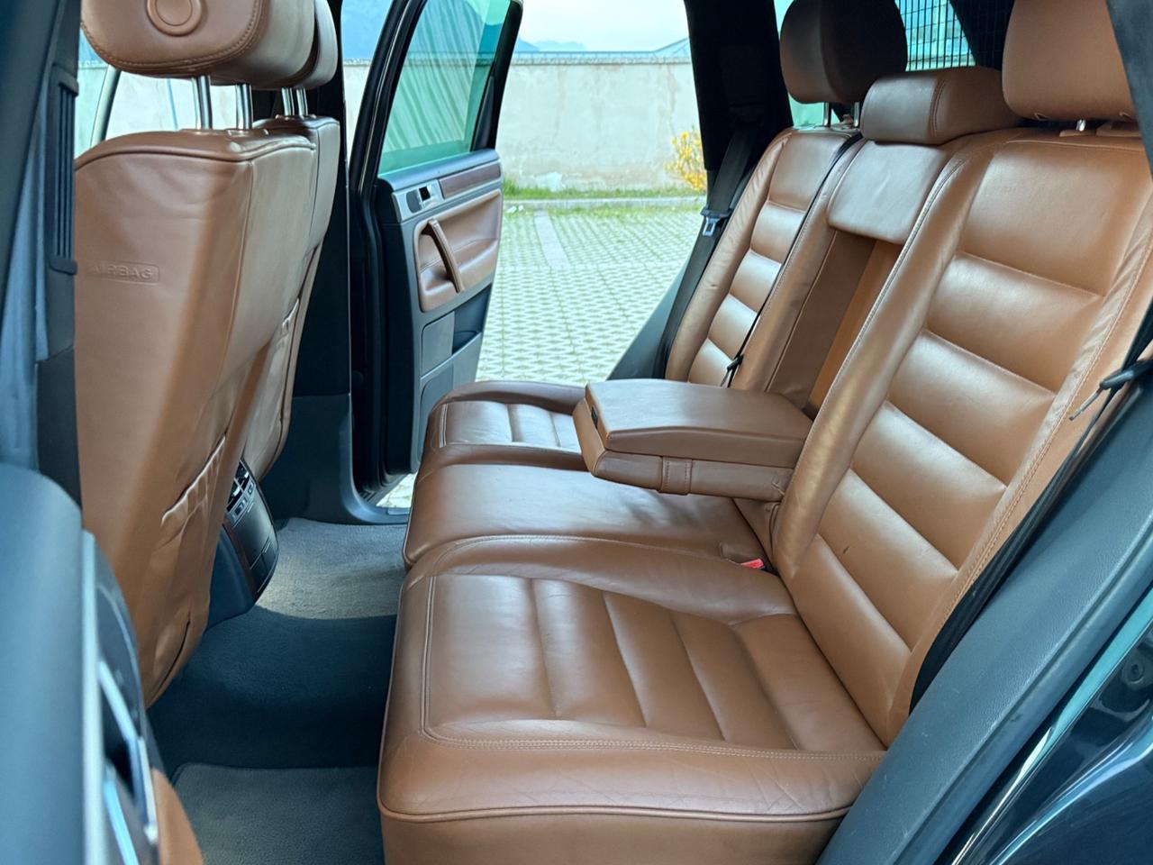 Volkswagen Touareg 5.0 V10 TDI R50 R-Line ASI-STORICA