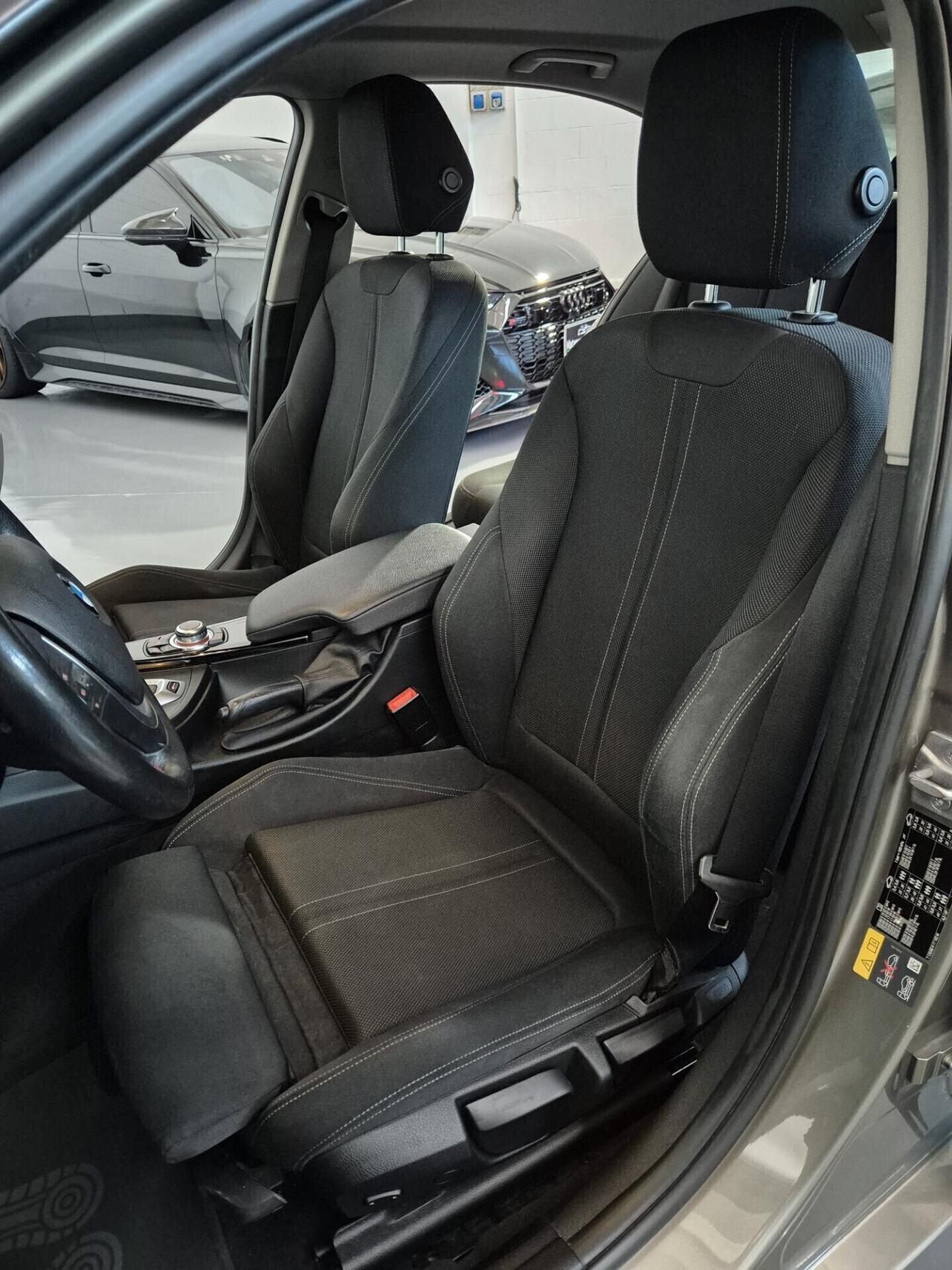 BMW 330e iPerformance Plug-in Hybrid Finanziabile Garanzi