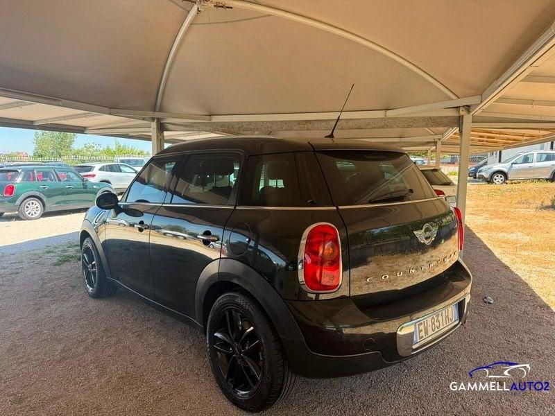 MINI Countryman One D PRESENTA BATTITO MOTORE