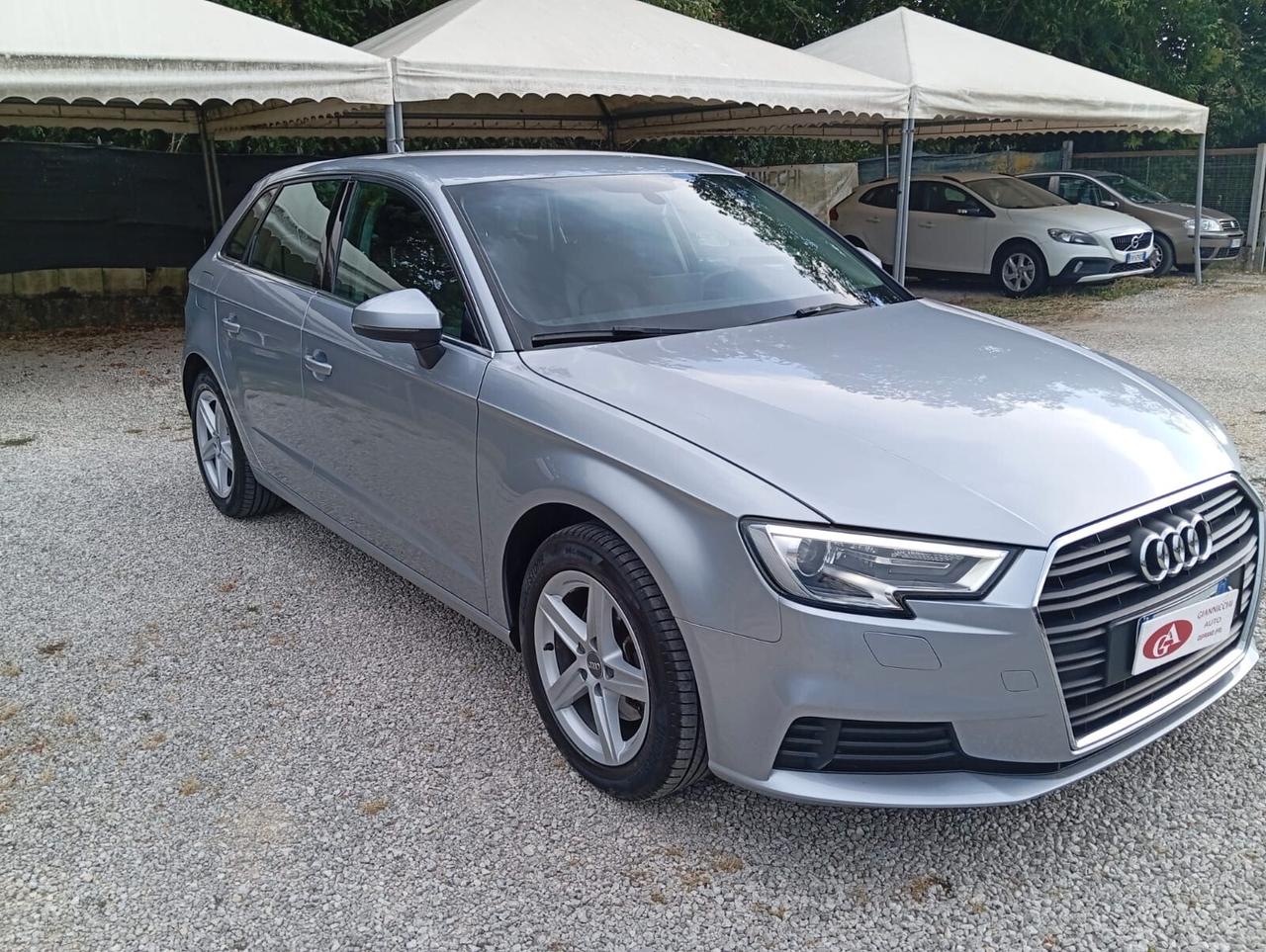 Audi A3 1.6 TDI 116 CV S tronic Business unipro km 98000