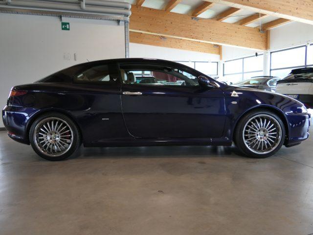 ALFA ROMEO GT 2.0 JTS 16V Distinctive