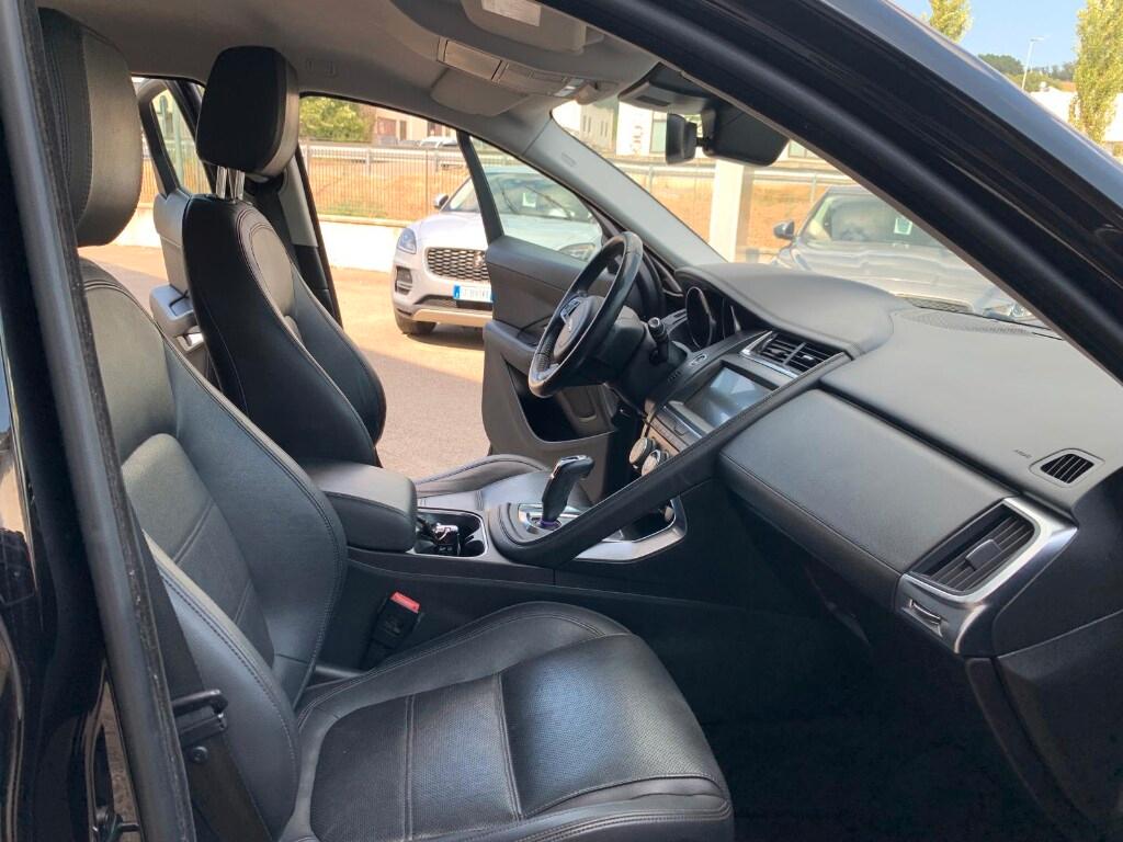 JAGUAR E-Pace (X540) E-Pace 2.0D 150 CV A...