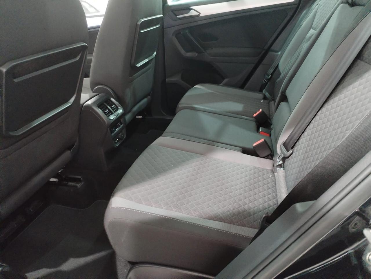 Volkswagen Tiguan 1.6 TDI SCR Business BlueMotion Technology