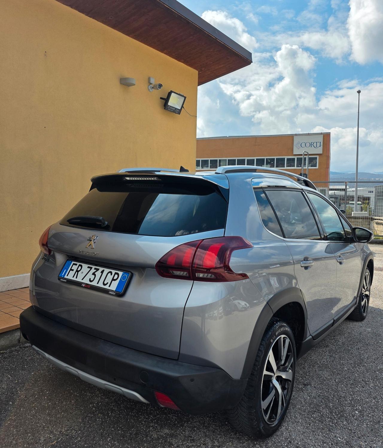 Peugeot 2008 BlueHDi 100 Allure