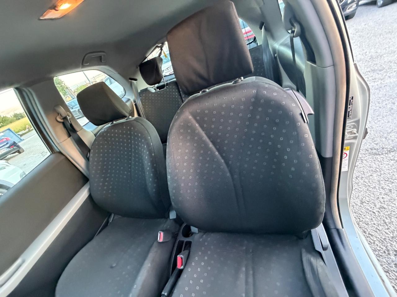 Toyota Yaris 1.0 3 porte