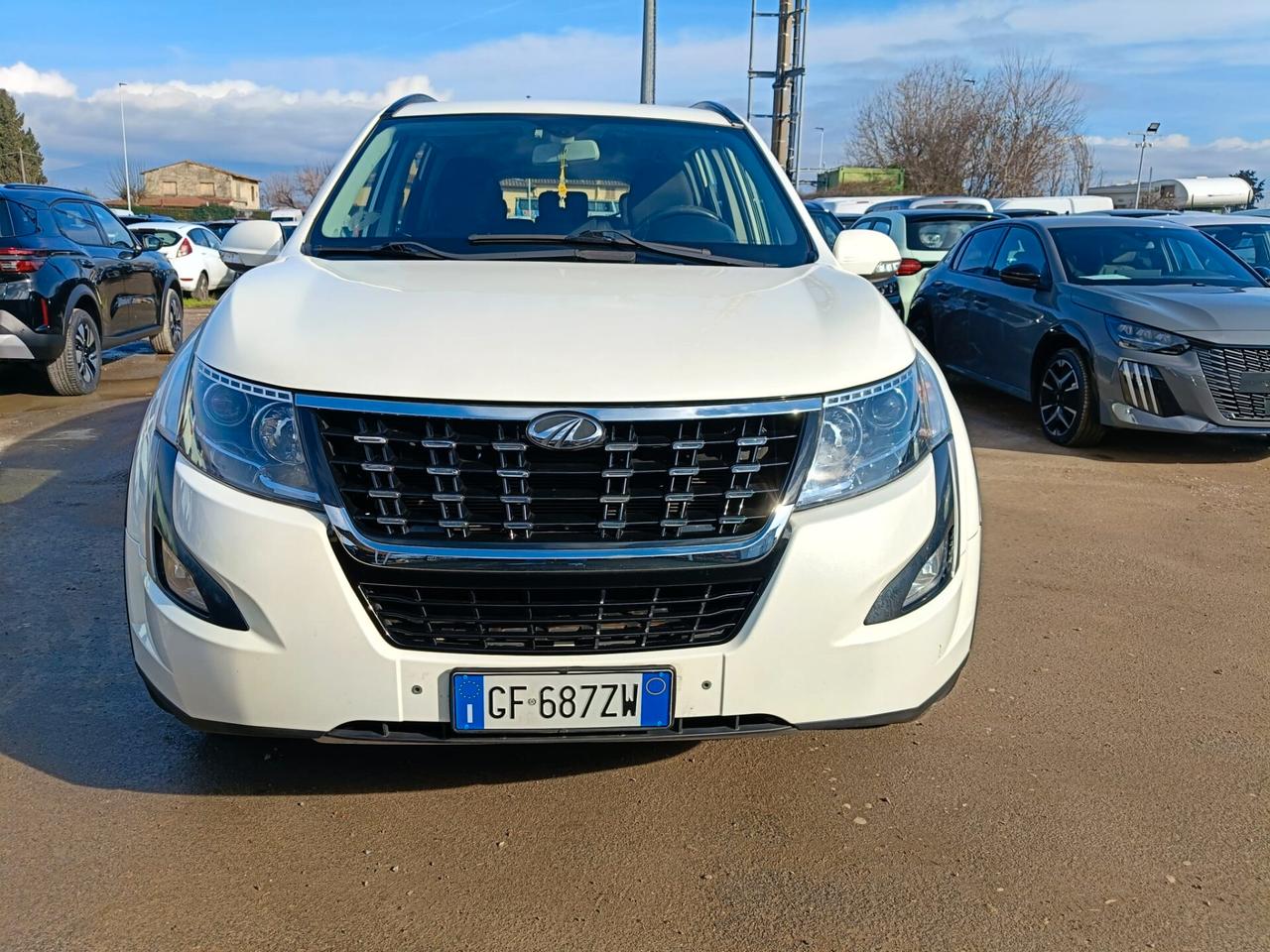 Mahindra XUV500 2.2 diesel - 7 POSTI