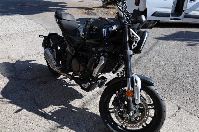 VOGE Trofeo 300 SCRAMBERL ACX