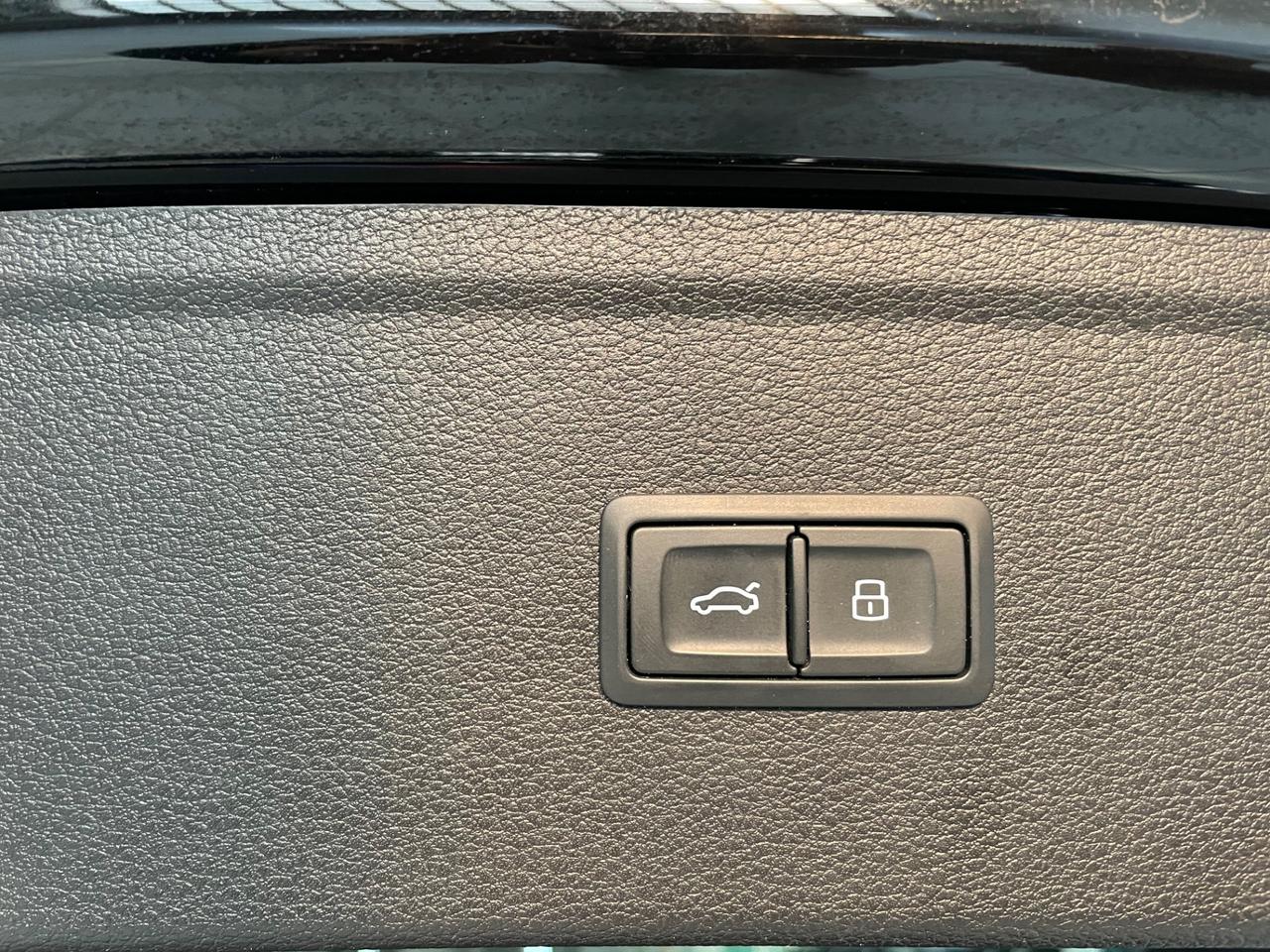 Audi Q5 2.0 TDI 190 CV quattro S tronic Sport Tetto Telec.