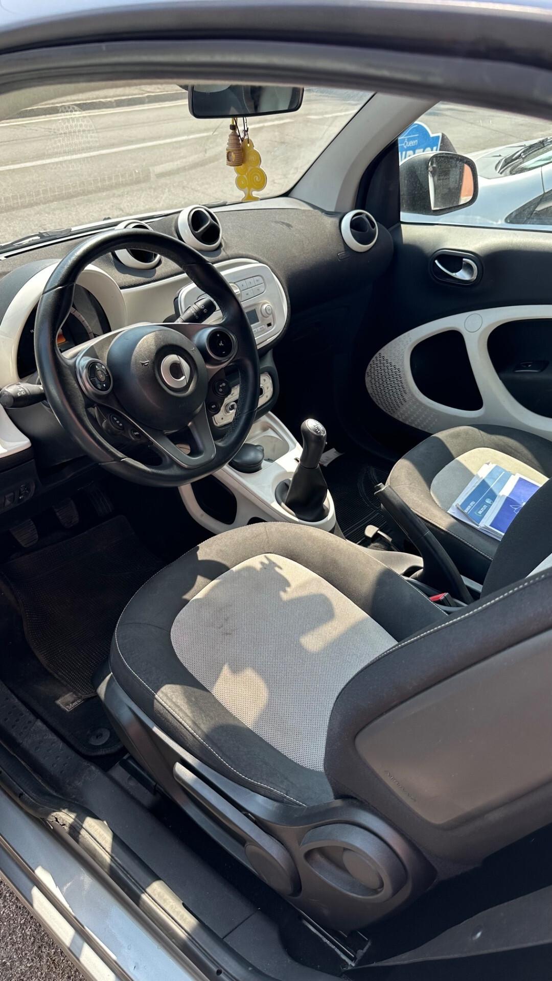 Smart ForTwo 1000 62 kW coupé passion