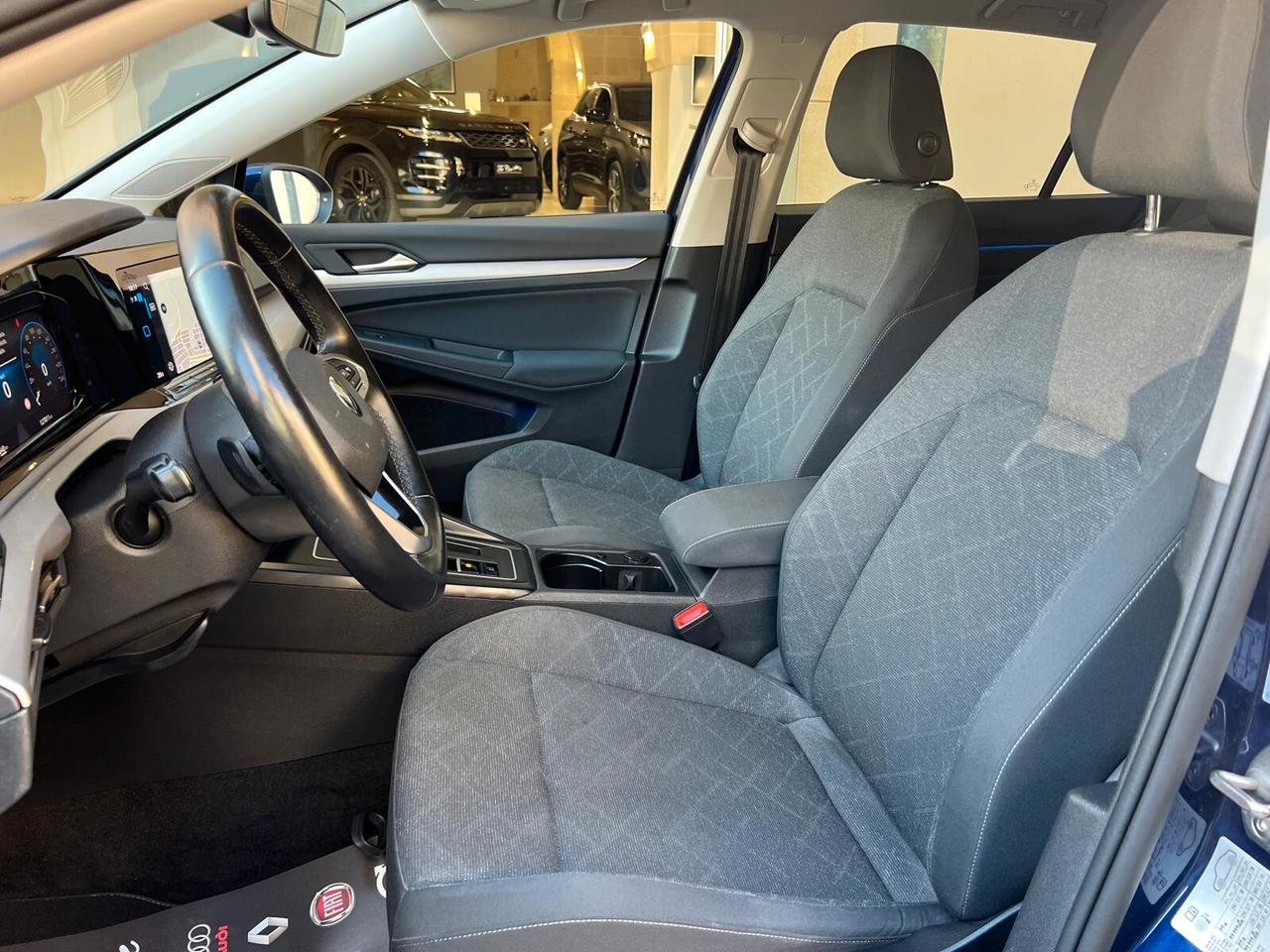 VOLKSWAGEN GOLF VIII 2.0 TDI 150CV DSG NAVI CAM LED AMBIENT ANNO 2021