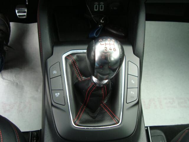 Ford Kuga 1.5 EcoBlue 120 CV 2WD ST-Line 2021