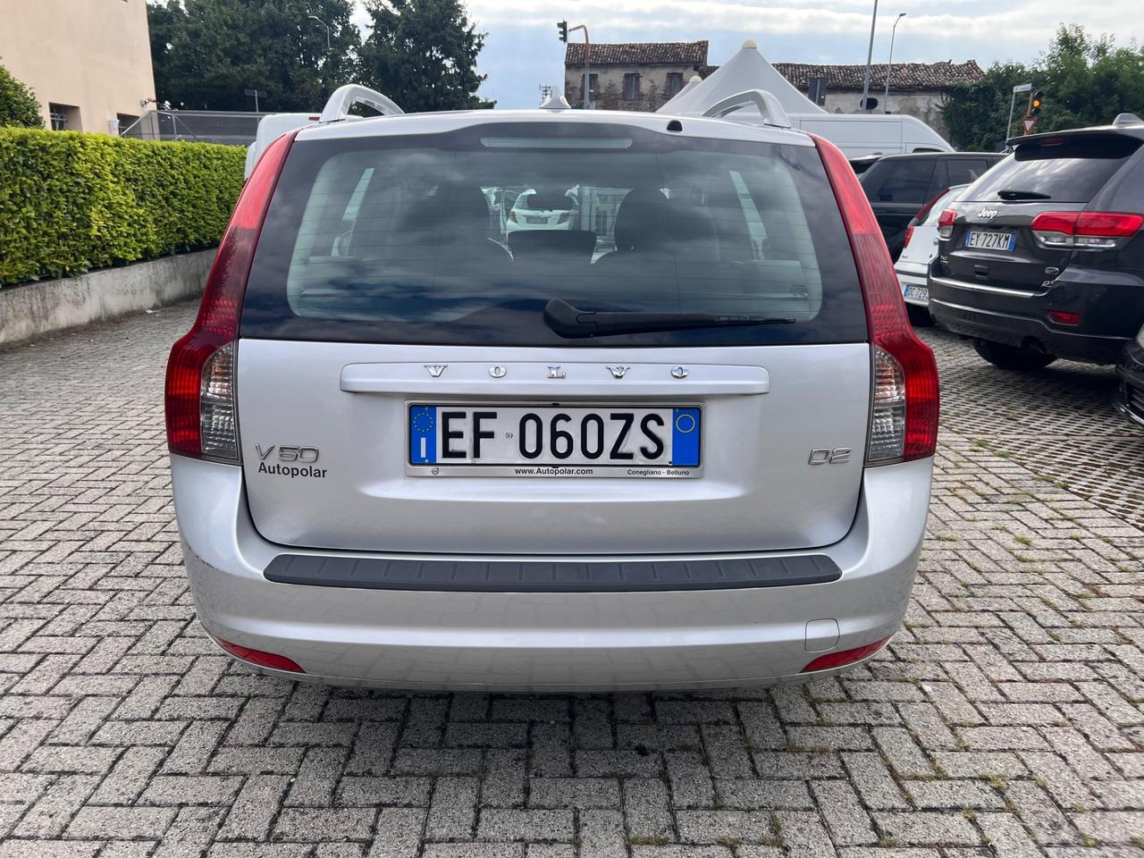 Volvo V50