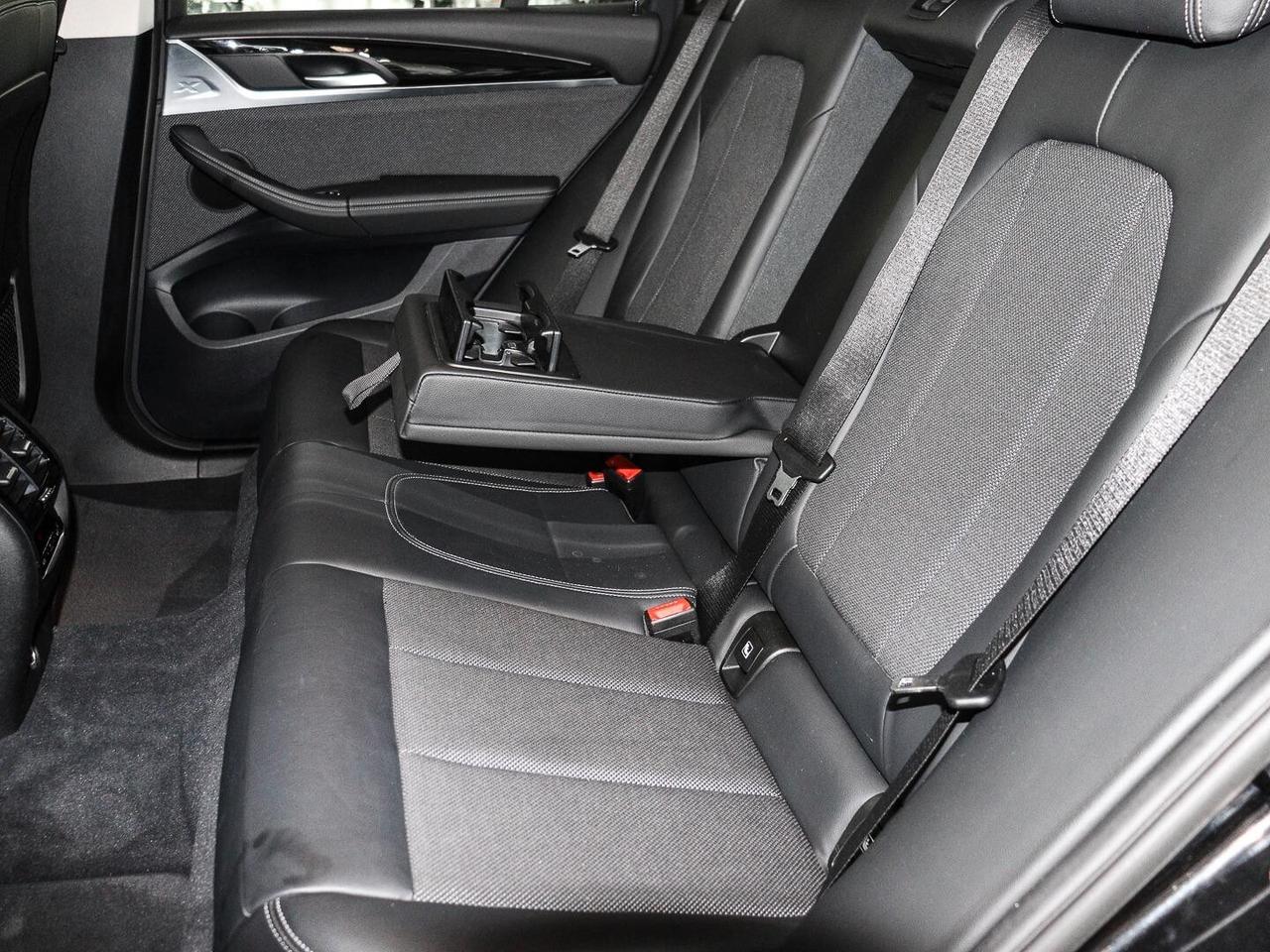 Bmw X3 xDrive25d xLine PARI AL NUOVO