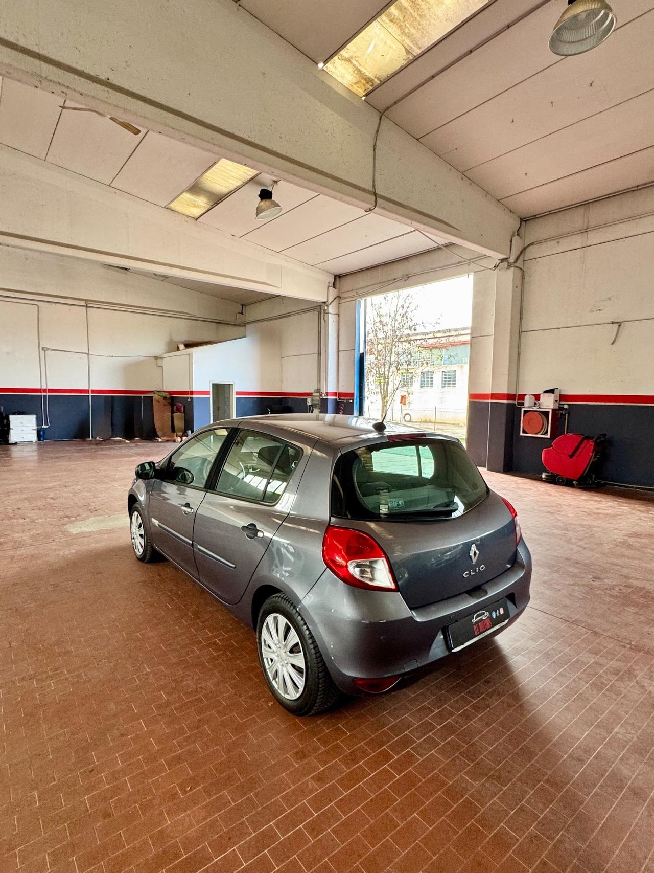 Renault Clio 1.2 16V 5 porte GPL Dynamique