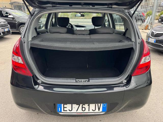 HYUNDAI i20 1.2 77CV 80MILA KM OK NEOPATENTATI