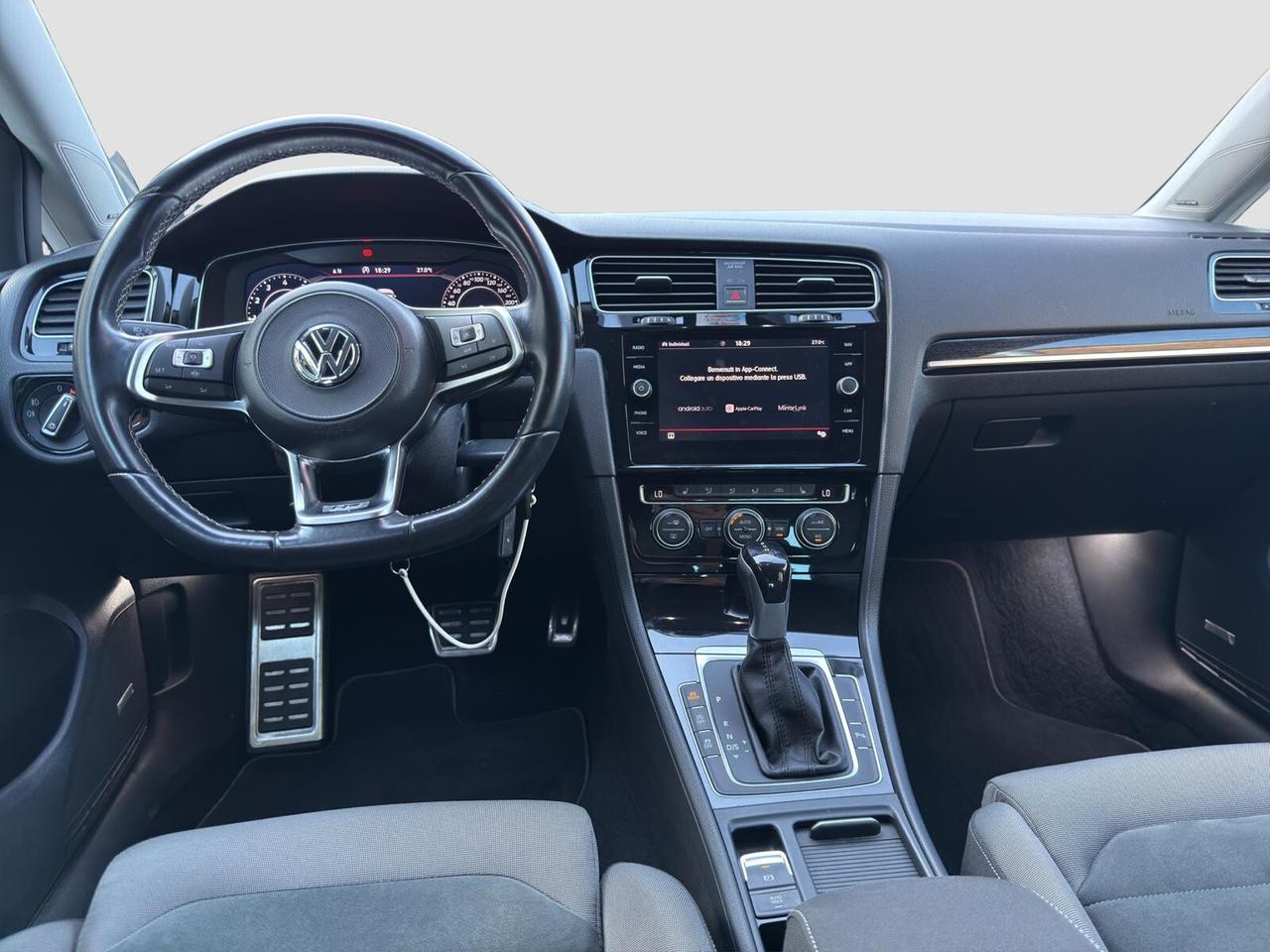 Volkswagen Golf 5p 1.5 tsi 150cv dsg Sport automatica 2018