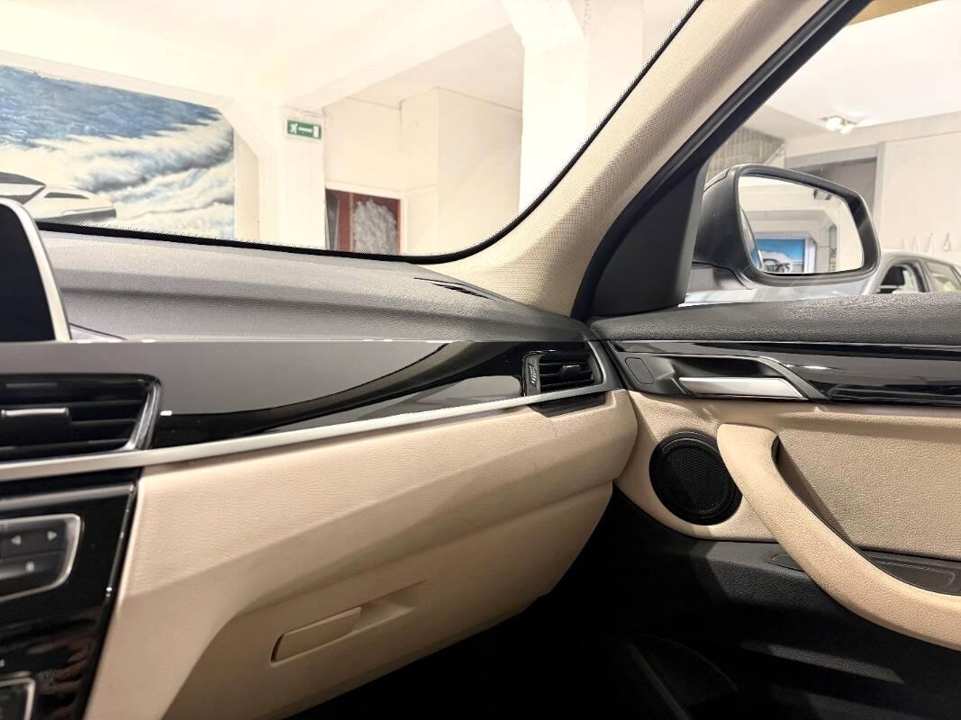 BMW X1 Sdrive18d xLine auto my18