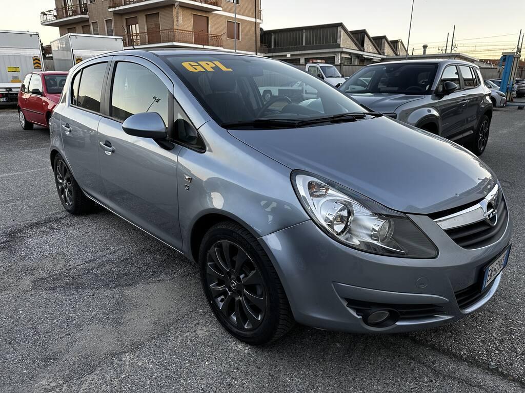 Opel Corsa 5 Porte 1.2 Edition