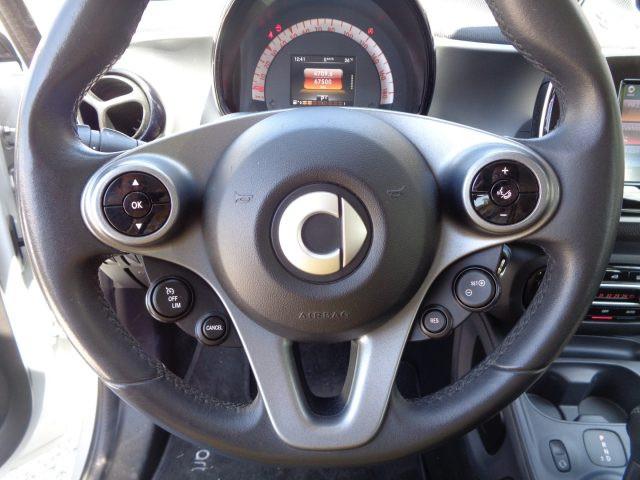 SMART ForFour 1000 PASSION 52KW AUTOM CAM NAV CERCHI ITALIA