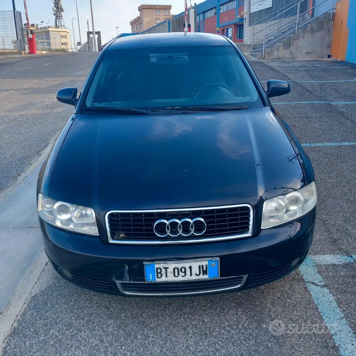 AUDI A4 1.9 TDI (GANCIO DI TRAINO)