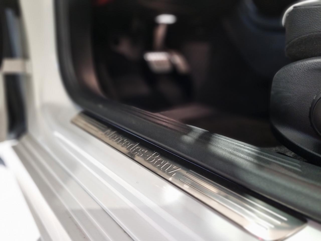 Mercedes-Benz A 180 d Automatic Premium AMG