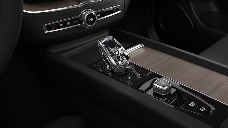 VOLVO XC60 PLUS DARK T6 AWD AUTO PREZZO PROMO FINO A FINE MESE